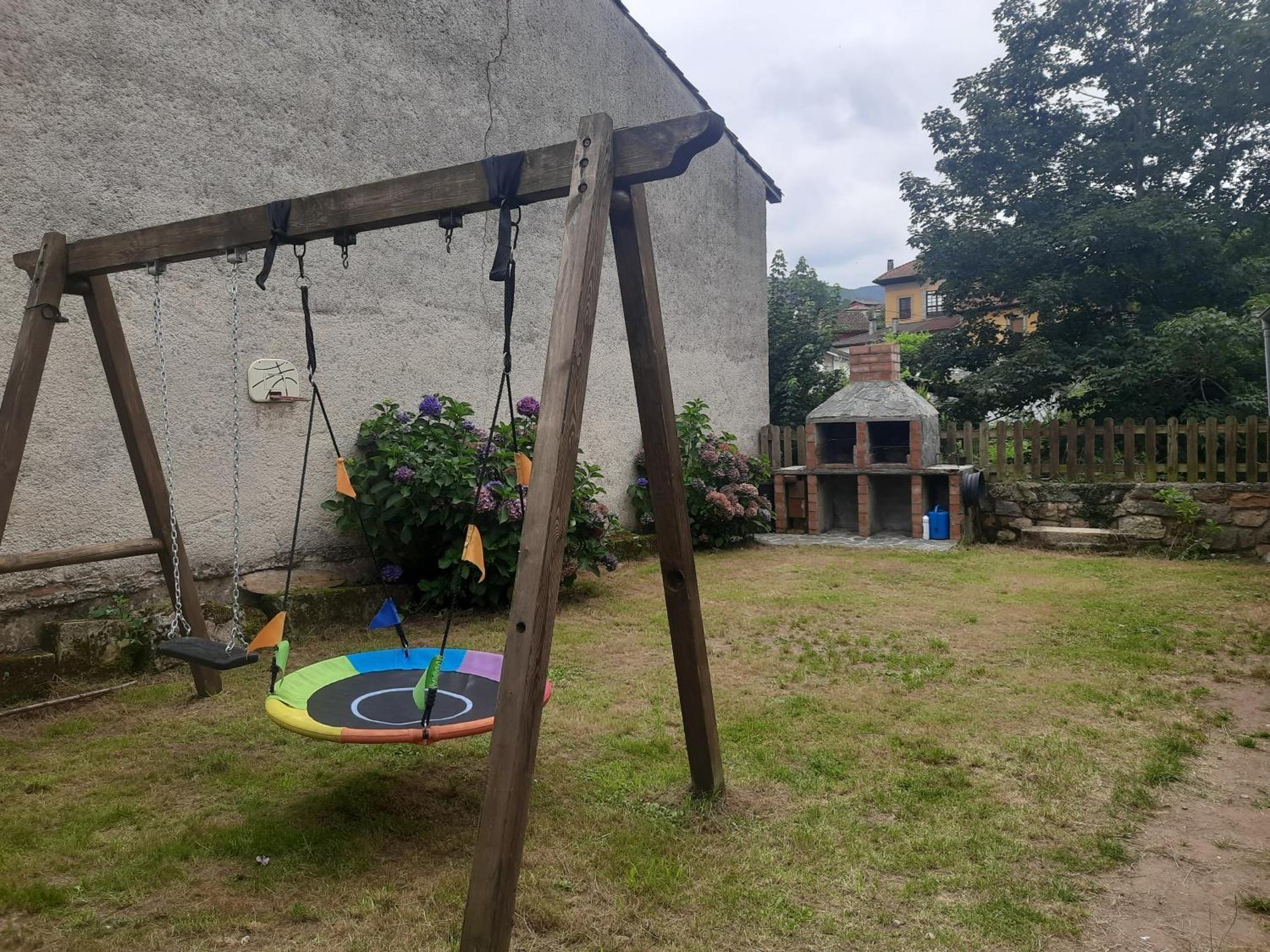 Apartamentos Rurales La Candaliega Onís エクステリア 写真